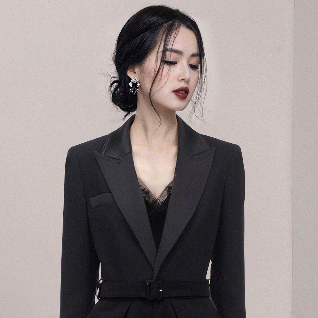 Jumpsuit Ren Nữ Màu Đen Phong Cách Hepburn Sang Trọng Thanh Lịch Thu Đông 2026 - Ảnh 2