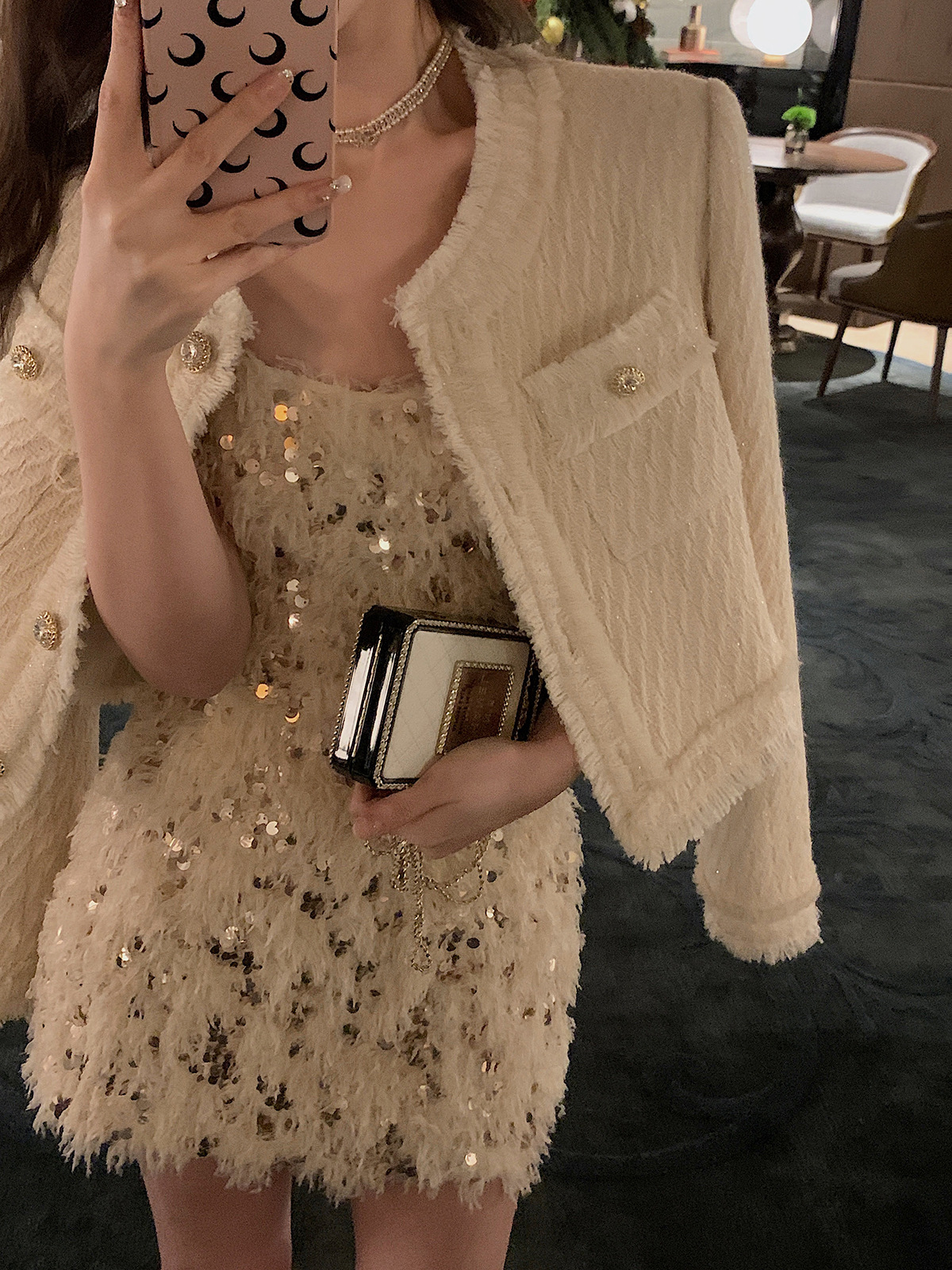 Áo Khoác Dạ Tweed Nữ 2026 Thu Đông Dệt Sợi Ánh Kim Tua Rua Sang Trọng Phong Cách Tiểu Hương Phong - Ảnh 4