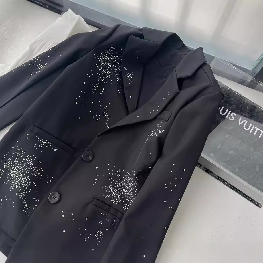 Áo Blazer Nữ Thu 2026 Đính Đá Sang Trọng Cổ V Sâu Thiết Kế Chiết Eo Tôn Dáng Chất Liệu Acetate - Ảnh 3
