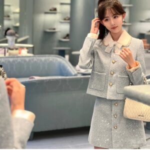 Set Đồ Nữ 2 Món Áo Khoác Tweed Chân Váy Sequin Lấp Lánh Phong Cách Tiểu Thư Sang Trọng Thu Đông 2026