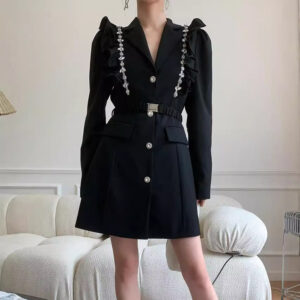 Alternative view of Set Vest Nữ Chiết Eo Đính Đá Cao Cấp Phối Chân Váy Phong Cách Châu Âu Thanh Lịch