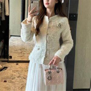 Áo Khoác Tweed Nữ Đính Sequin Hoa Trà Cao Cấp Sang Trọng Dễ Phối Đồ Thu Đông 2026