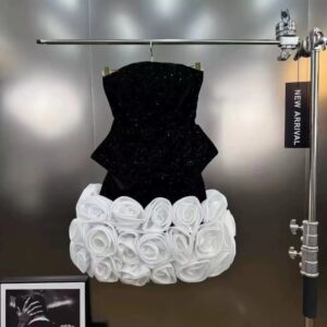 Set Đồ Nữ Cúp Ngực Ôm Eo Đính Hoa Sang Trọng Thiết Kế Độc Đáo Dự Tiệc - Ảnh 4