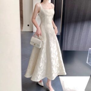 Alternative view of Váy Dự Tiệc Nữ Thêu Hoa Phong Cách Pháp Dáng Ôm Eo Cổ Điển