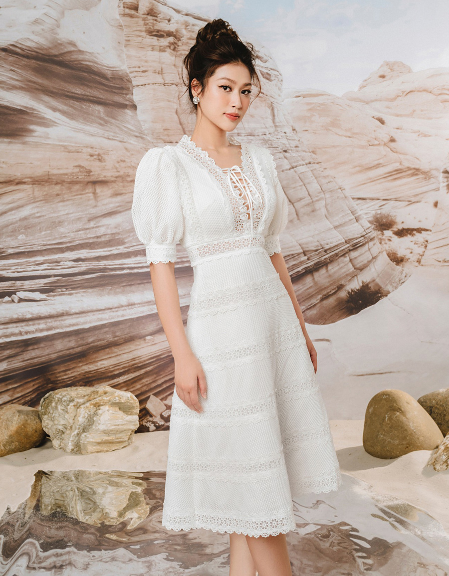 Đầm Nữ Trắng 2026 Viền Ren Nữ Tính Thanh Lịch Phong Cách Tiểu Thư Dễ Thương Đi Hẹn Hò - Ảnh 3