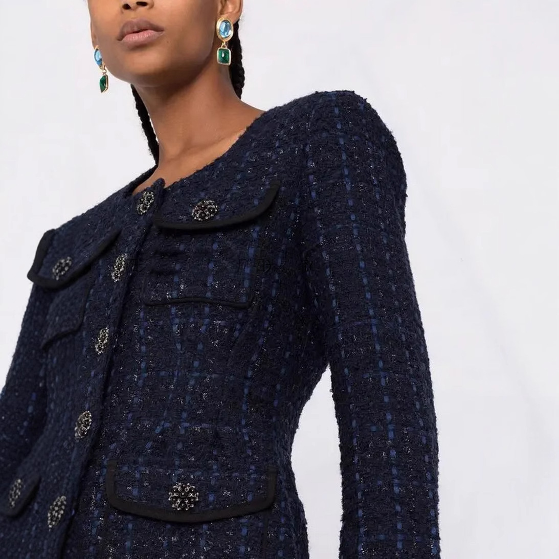 Áo Khoác Nữ Dạ Tweed Cổ Tròn Cài Khuy Đơn Phong Cách Cổ Điển Sang Trọng
