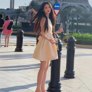 Alternative view of Đầm Lụa Satin Pháp Không Tay 2026 Dáng Dài Nữ Tính Thanh Lịch