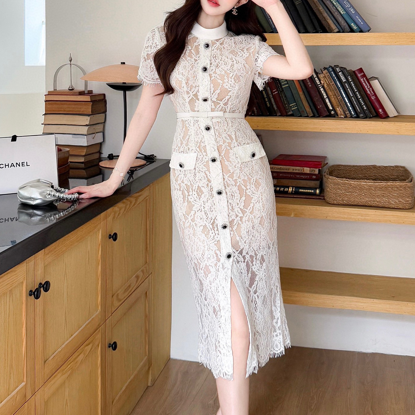 Đầm Dài Dự Tiệc Nữ Phong Cách Pháp Cổ Điển Ren Lông Mi Hàng Nút Đơn Ôm Dáng Tôn Dáng Thanh Lịch
