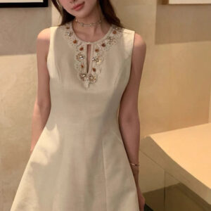 Đầm Nữ Dáng Ngắn Thanh Lịch Sang Trọng Thiết Kế Tôn Dáng Cho Người Thấp - Ảnh 2