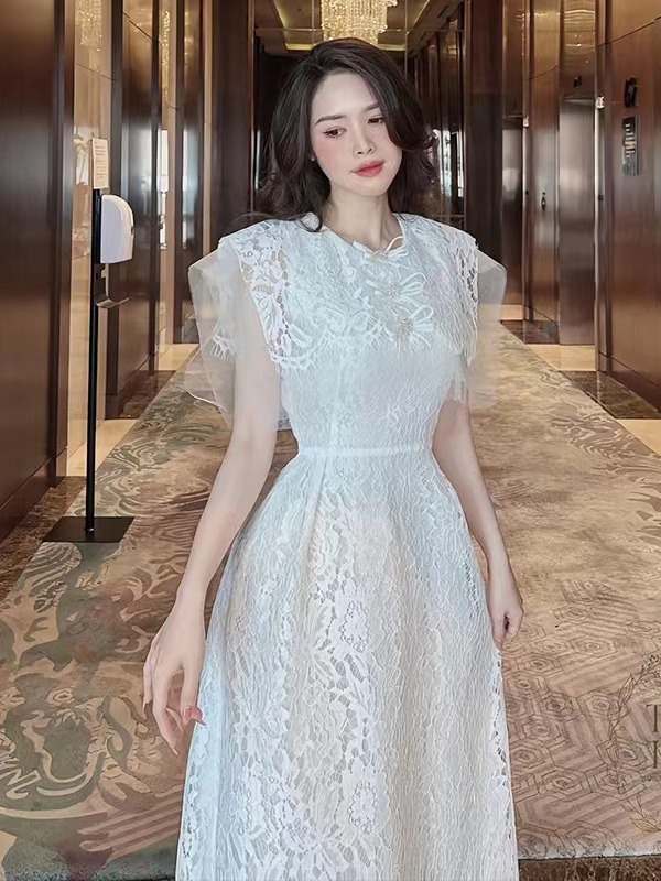 Đầm Nữ Ren Trắng 2026 Cổ Tròn Eo Cao Tôn Dáng Thanh Lịch Phong Cách Tiểu Thư Đầm Phụ Dâu - Ảnh 2