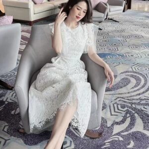 Đầm Nữ Ren Trắng 2026 Cổ Tròn Eo Cao Tôn Dáng Thanh Lịch Phong Cách Tiểu Thư Đầm Phụ Dâu - Ảnh 4