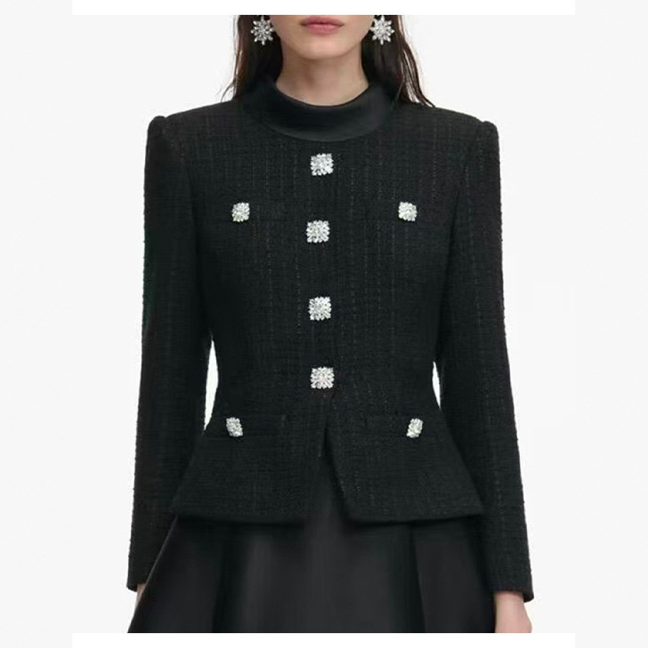 Đầm Tweed Cổ Cao Đính Nút Đá Tay Dài Ôm Eo Tôn Dáng Sang Trọng - Ảnh 2
